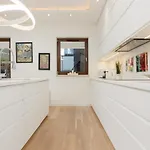 Cosy With Parking Wilanow By Renters