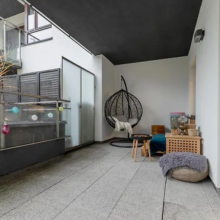 Cosy With Parking Wilanow By Renters * Варшава