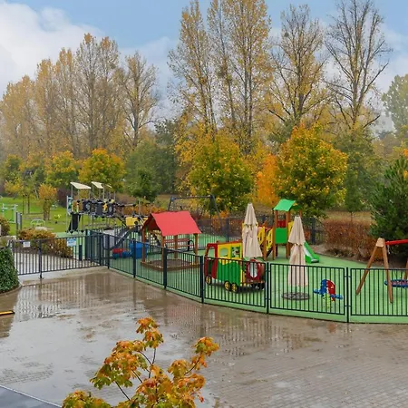 Cosy With Parking Wilanow By Renters