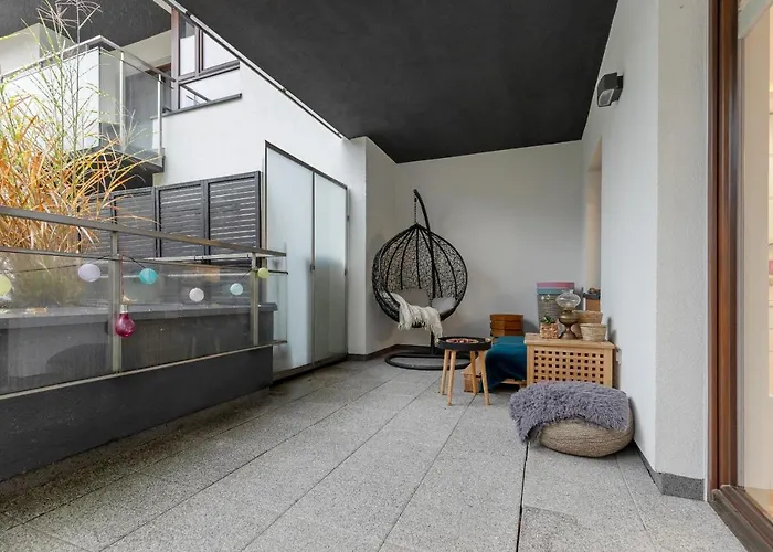 Cosy With Parking Wilanow By Renters * Warsaw