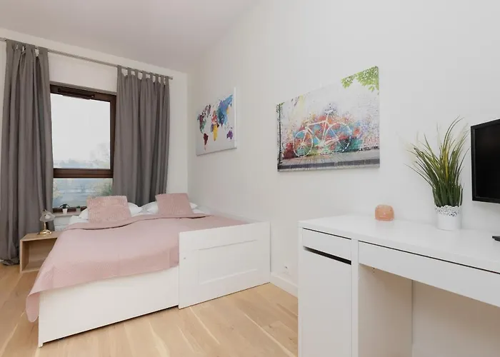 Cosy With Parking Wilanow By Renters Apartment *