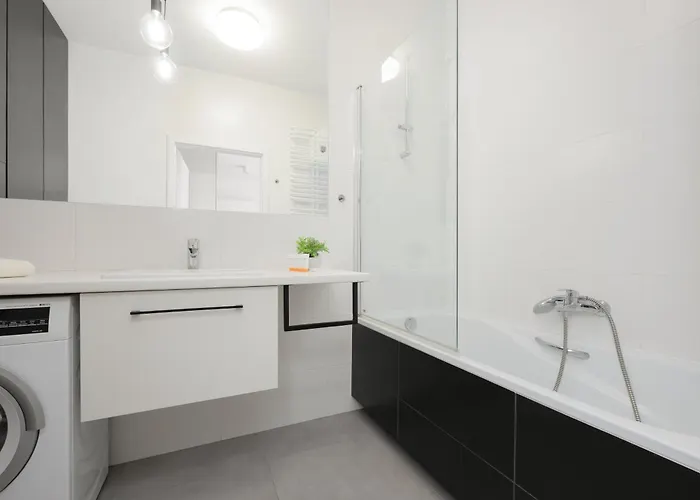 Cosy With Parking Wilanow By Renters