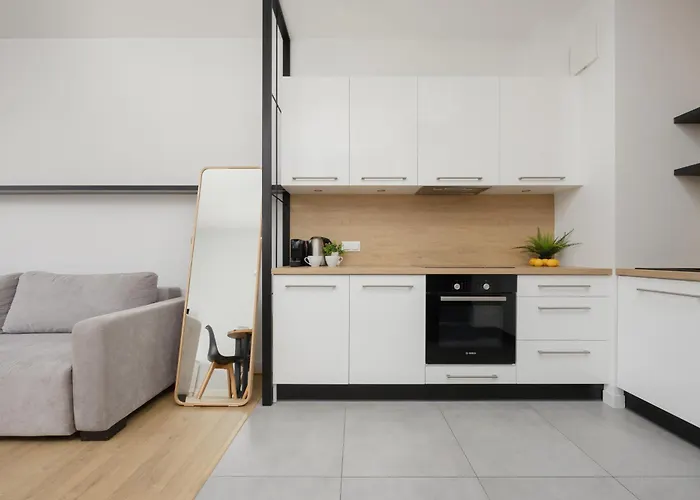 Cosy With Parking Wilanow By Renters Apartment *