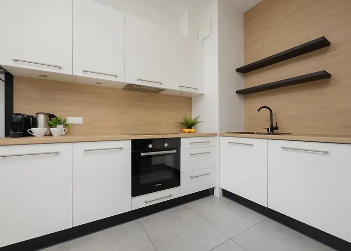 Cosy With Parking Wilanow By Renters Warsaw