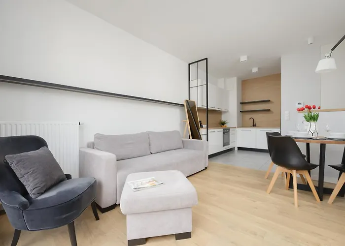 Apartment Cosy With Parking Wilanow By Renters Warsaw