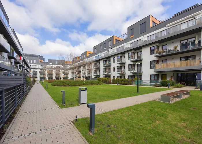 Cosy With Parking Wilanow By Renters Apartment