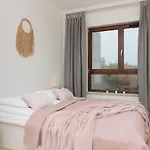 Cosy With Parking Wilanow By Renters Warsaw