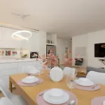Cosy With Parking Wilanow By Renters Warsaw