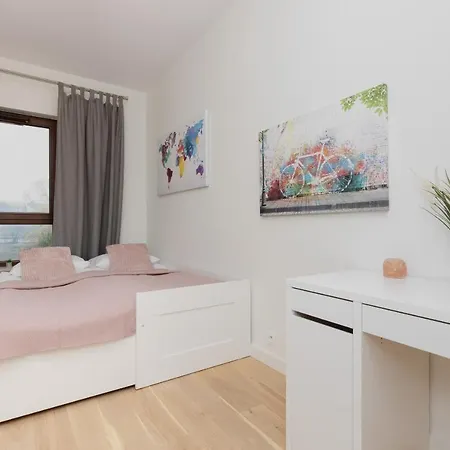 Cosy With Parking Wilanow By Renters Daire *