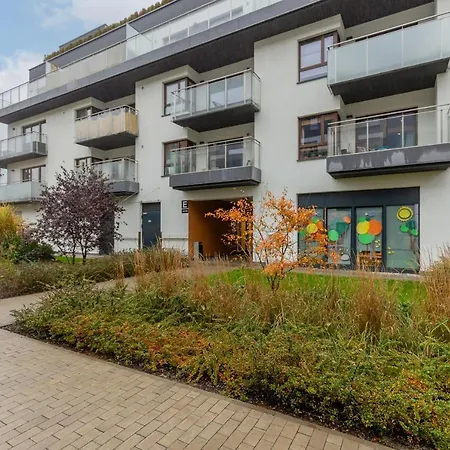 Cosy With Parking Wilanow By Renters Daire
