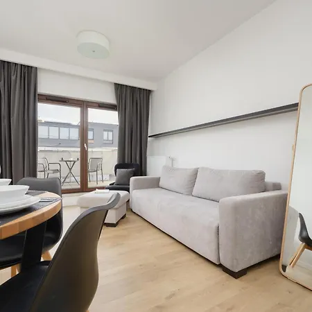 Daire Cosy With Parking Wilanow By Renters *