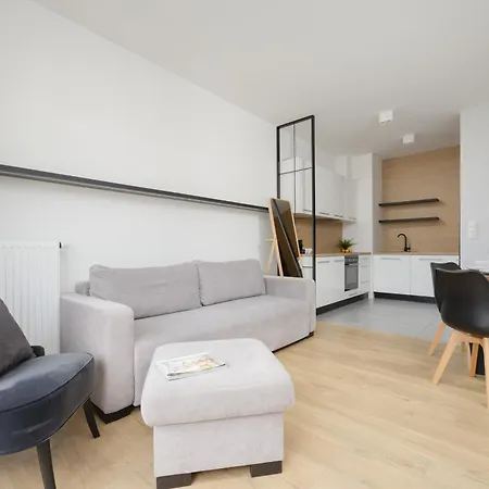 Apartment Cosy With Parking Wilanow By Renters Warsaw